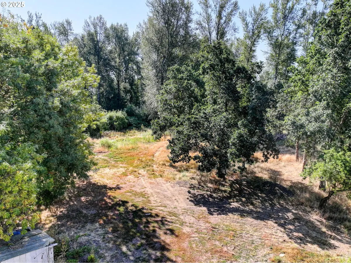 11600 S Emerson Rd, Canby, OR 97013 - Image #1