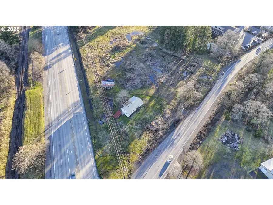 695 N Columbia River Hwy, Saint Helens, OR 97051 - Image #3