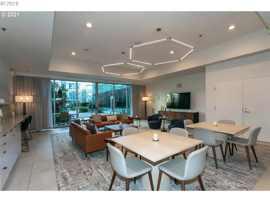 841 S Gaines St #319, Portland, OR 97239 - Image #3