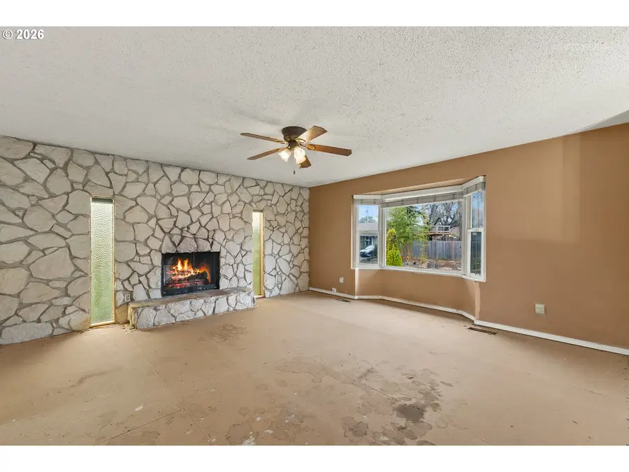 15904 SE Harrison St, Portland, OR 97233 - #2