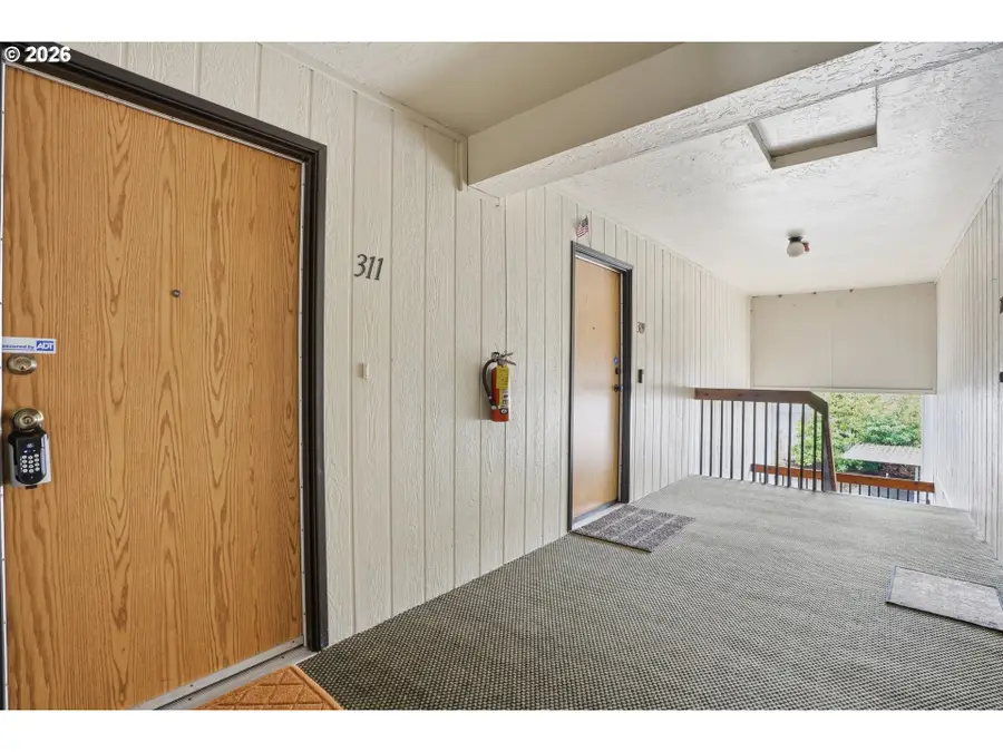 11040 SW Greenburg Rd #311, Tigard, OR 97223 - #3