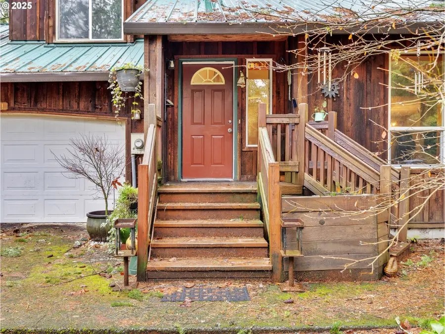 64711 E Sandy River Ln, Rhododendron, OR 97049 - Image #3