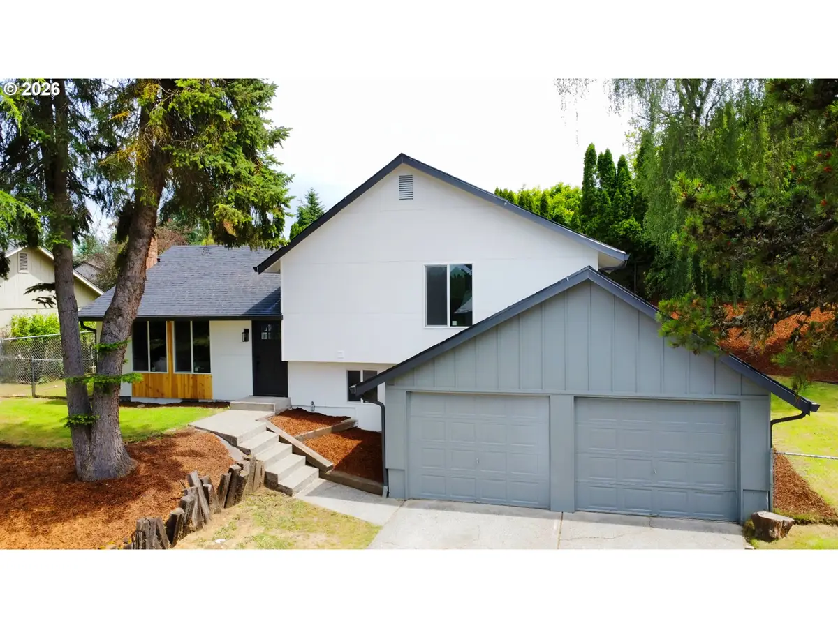 9905 NW 4th Ave, Vancouver, WA 98685 - #1