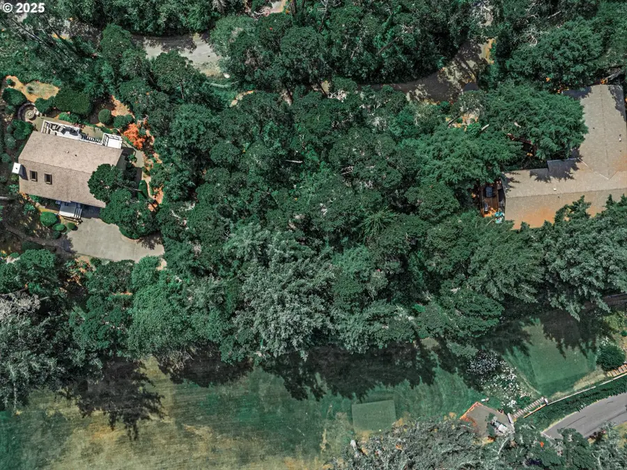 17 Ocean Crest Ln, Lincoln Beach, OR 97388 - Image #2