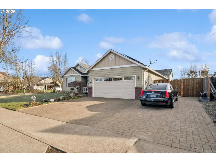 2846 Roanoke St, Woodburn, OR 97071 - Image #3