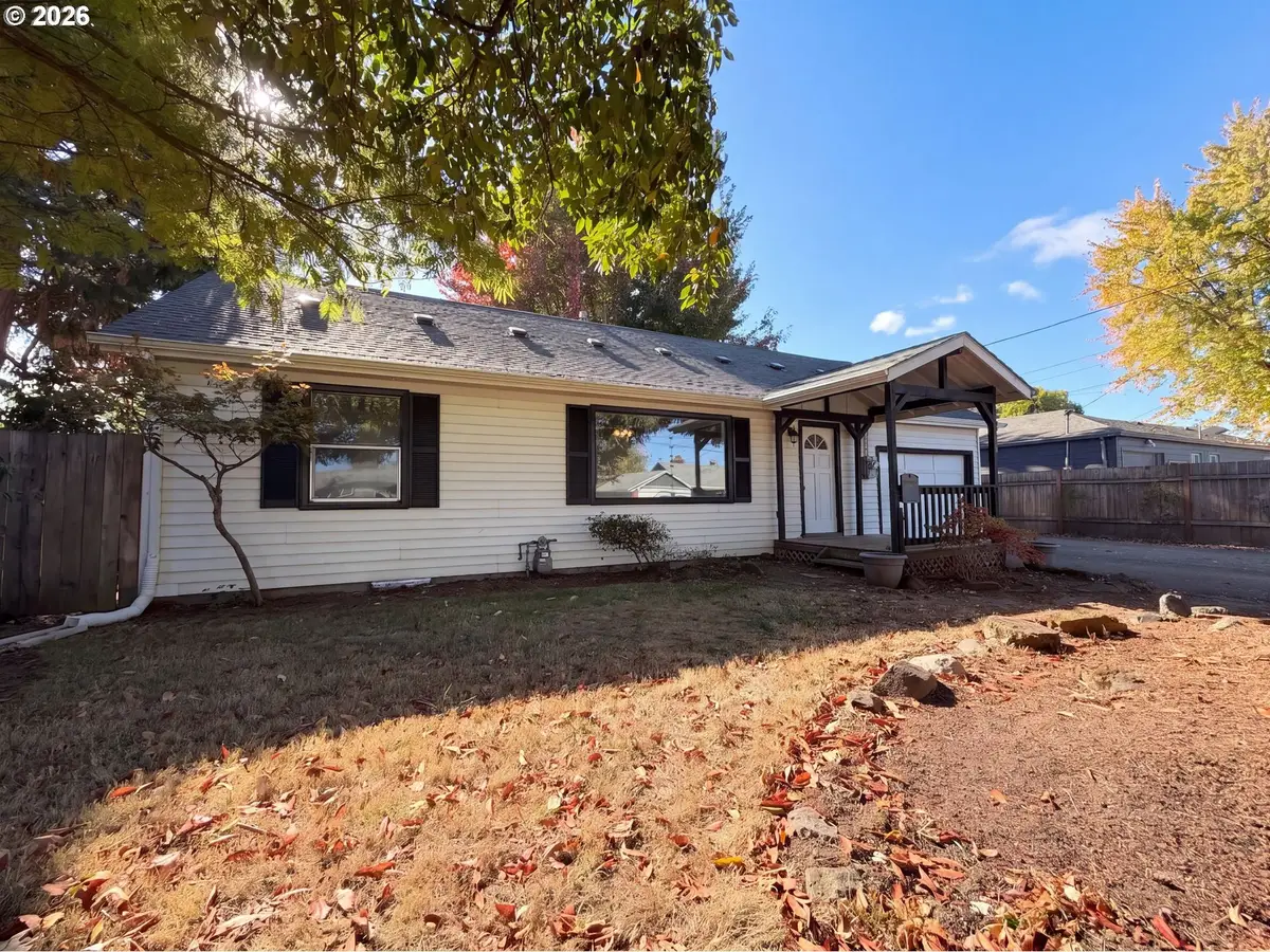 1341 N Clark St, Cornelius, OR 97113 - #1