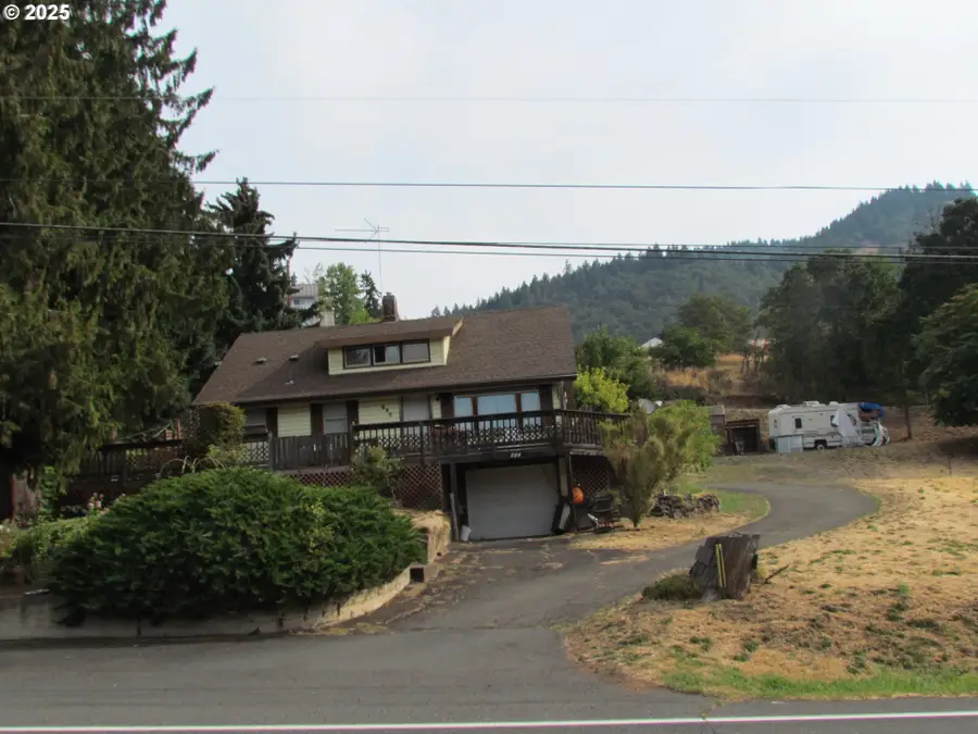 640 E Jewett Blvd, White Salmon, WA 98672 - Image #2