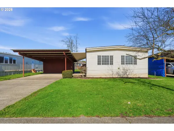 1535 NW 2nd St, McMinnville, OR 97128