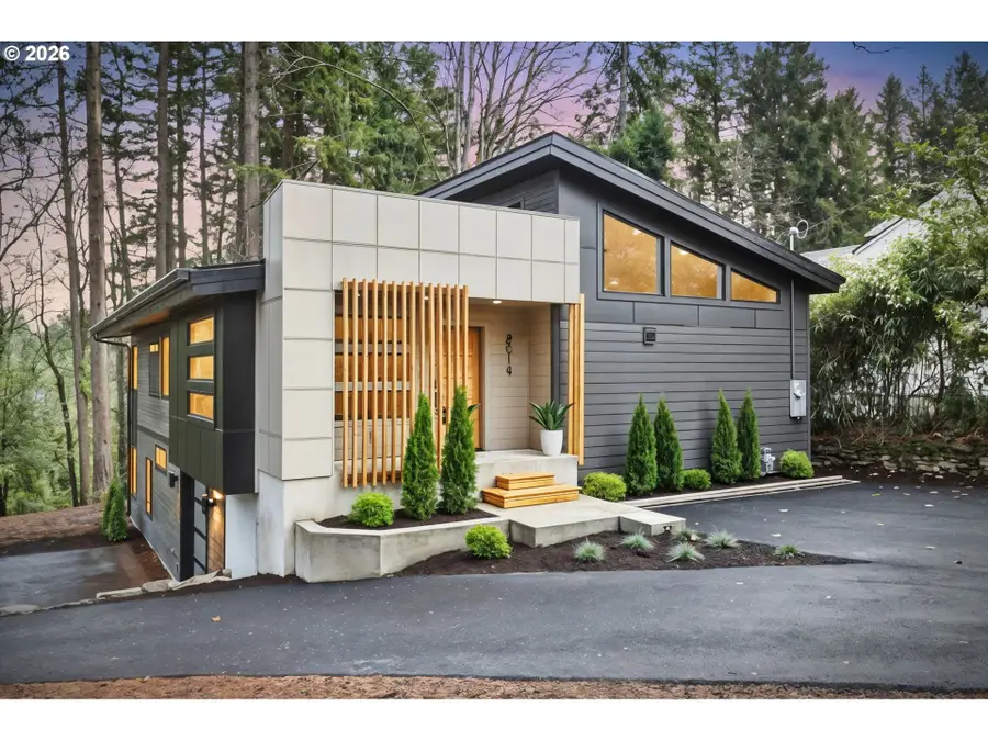 8014 SW 54th Ave, Portland, OR 97219 - #2