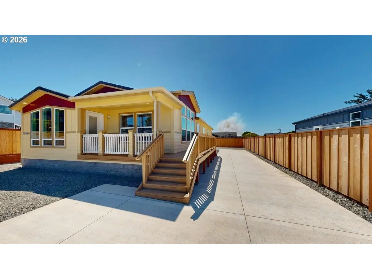 94114 4th St, Gold Beach, OR 97444 - #1