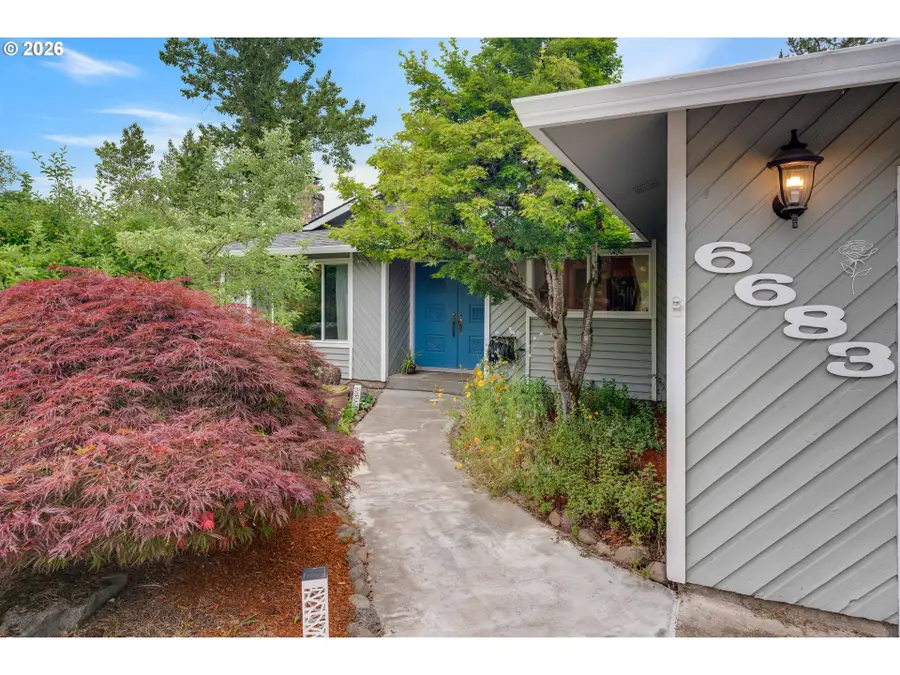 6683 SE Clackamas Rd, Milwaukie, OR 97267 - #3