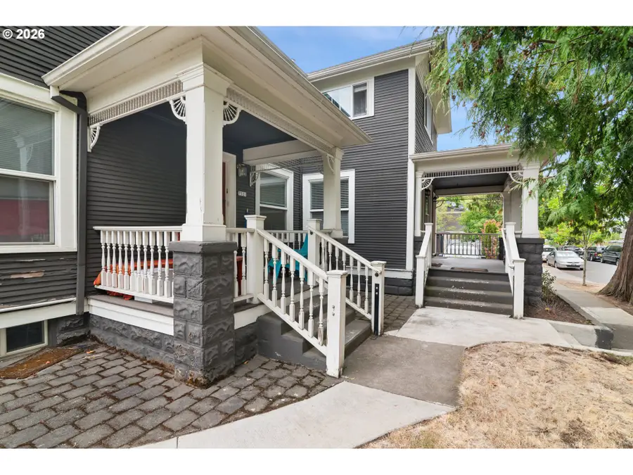 7521 N Gloucester Ave N, Portland, OR 97203 - #2