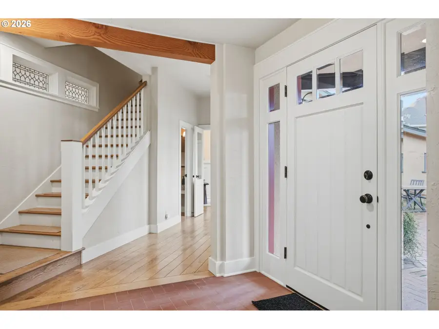 2565 Braewood Ln, Eugene, OR 97405 - Image #3