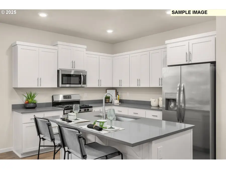 819 Misty Ln, Forest Grove, OR 97116 - Image #3