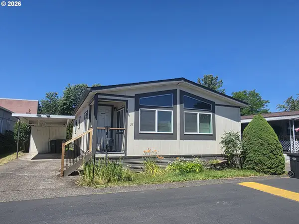 1901 SE Minter Bridge Rd #38, Hillsboro, OR 97123
