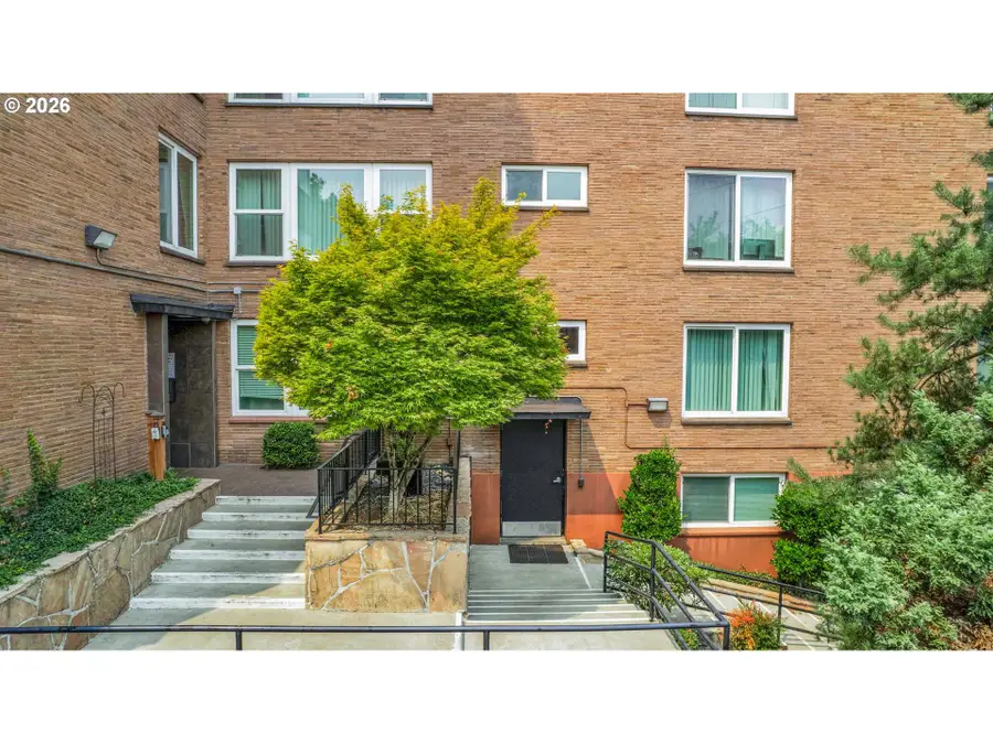 1205 SW Cardinell Dr #706, Portland, OR 97201 - #2