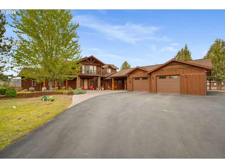 3900 SE Riverview Rd, Prineville, OR 97754 - #2