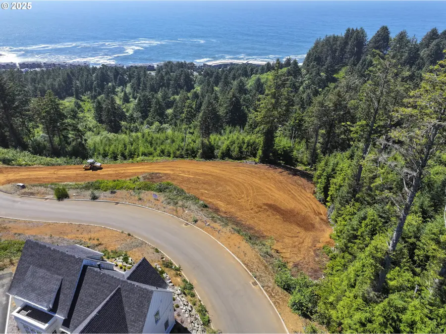 NE Lillian Ln #3, Depoe Bay, OR 97341 - Image #2
