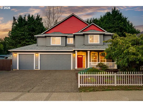 196 Raspberry Ln, Woodland, WA 98674