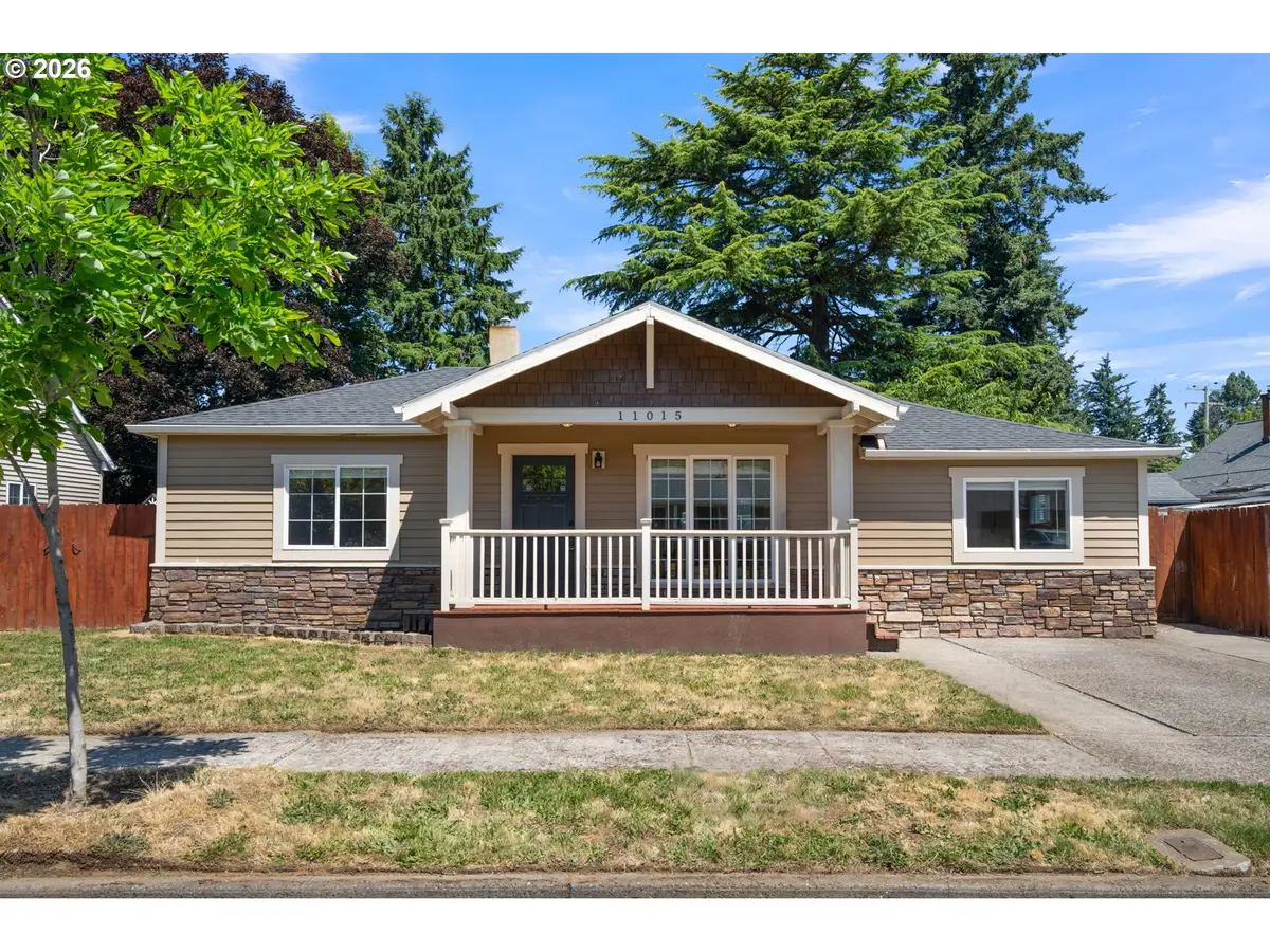 11015 NE Hancock St, Portland, OR 97220 - #1