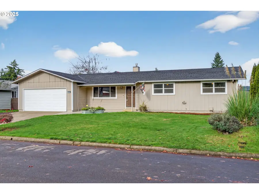 1100 S Ivy St, Cornelius, OR 97113 - Image #2