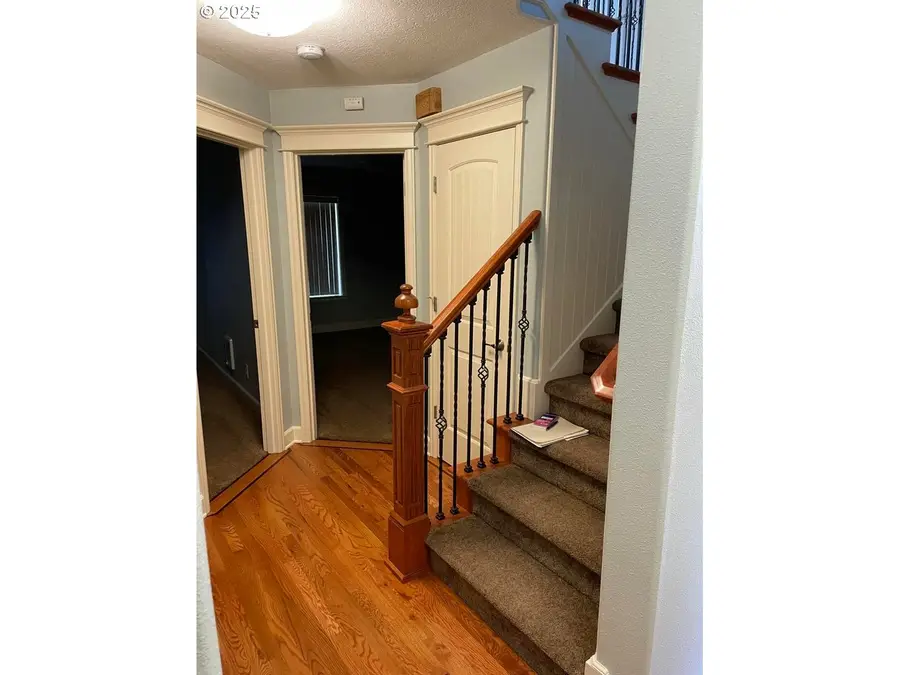 409 Evergreen Ave, Garibaldi, OR 97118 - Image #3