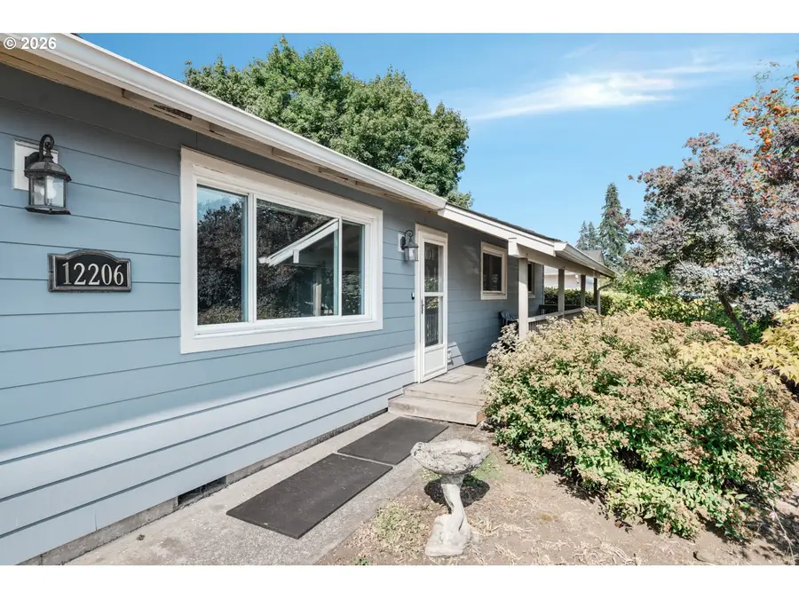 12206 NE 73rd St, Vancouver, WA 98682 - #2