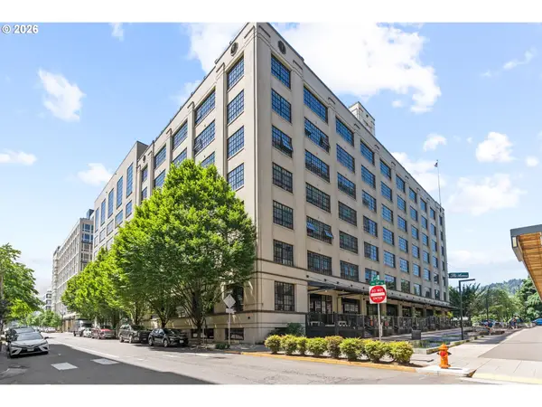 1400 NW Irving St #730, Portland, OR 97209