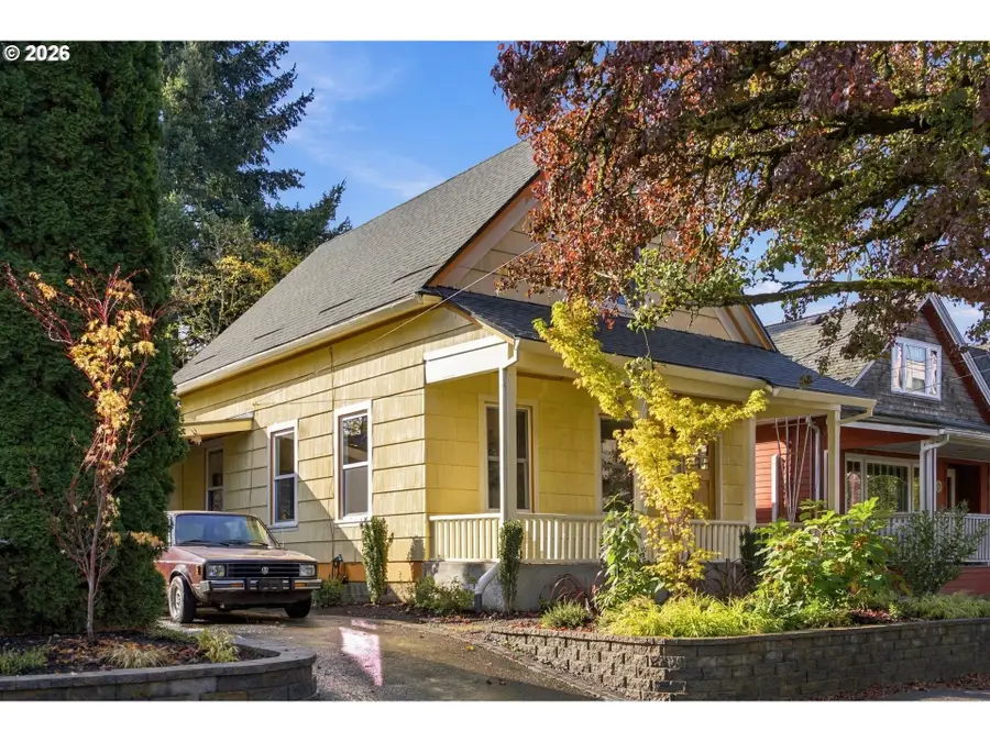 1342 SE Lexington St, Portland, OR 97202 - #2