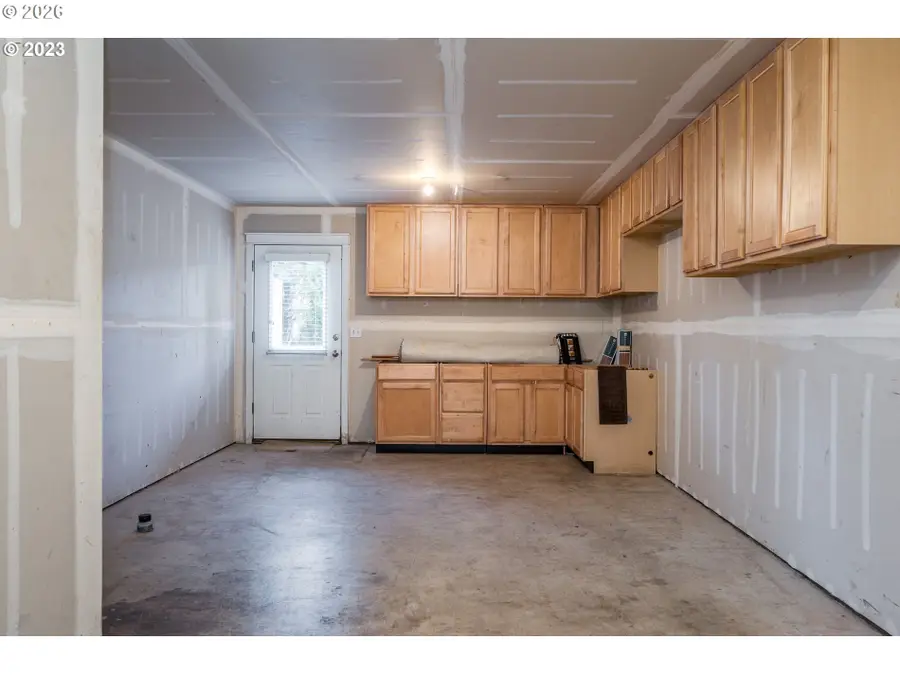 21837 NE Larkspur Ln, Fairview, OR 97024 - #3