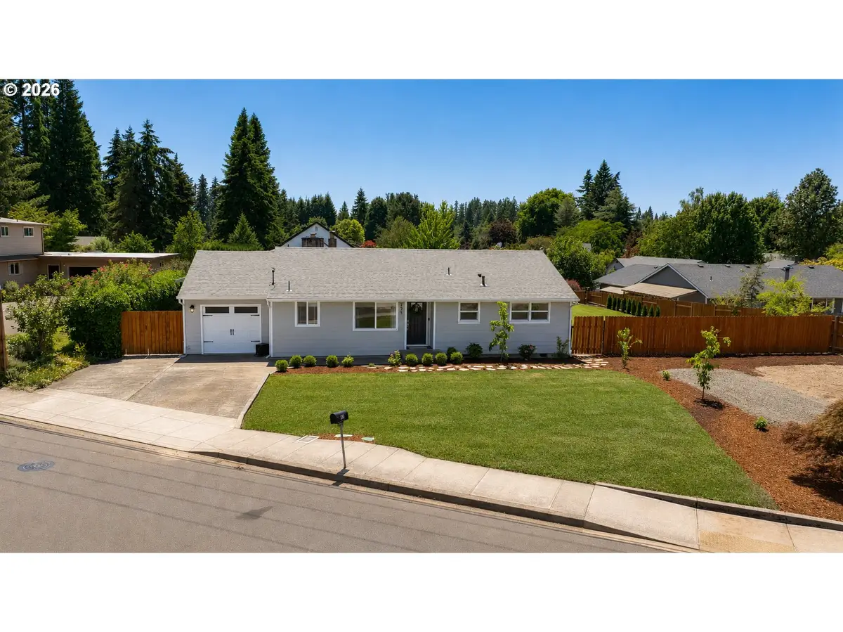 735 NW Wallace Rd, McMinnville, OR 97128 - #1