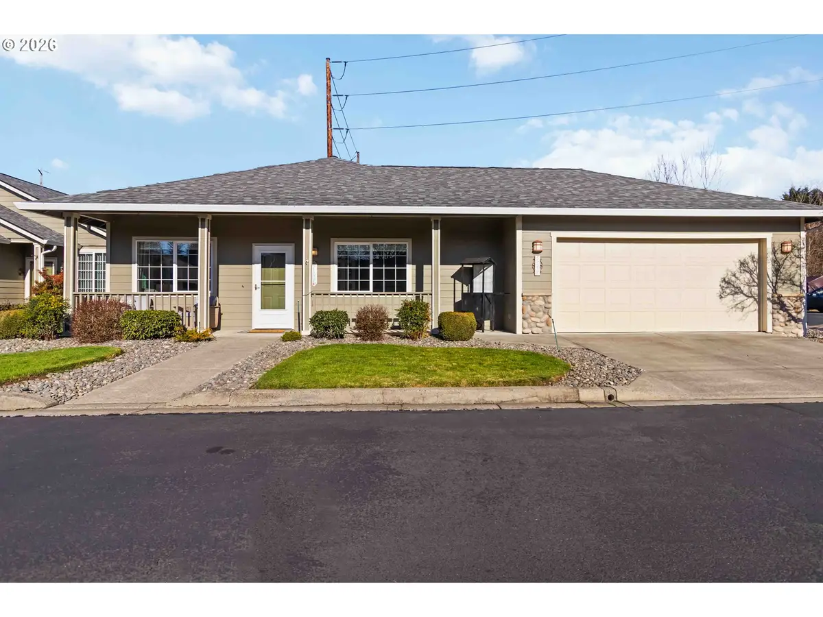 5558 Solo Point Dr, Longview, WA 98632 - #1