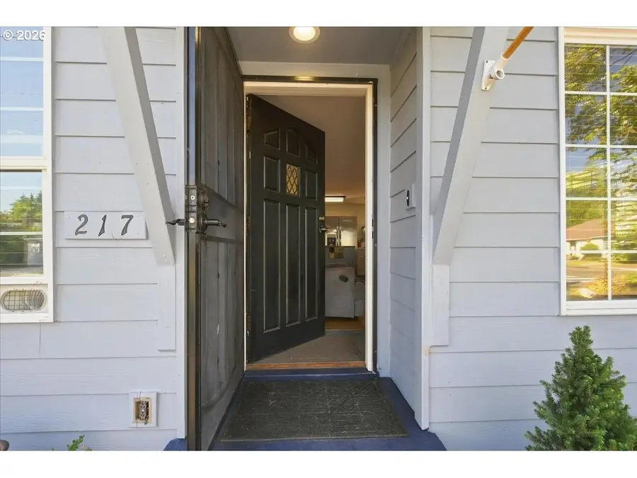 217 NW 44th St, Vancouver, WA 98660 - #3
