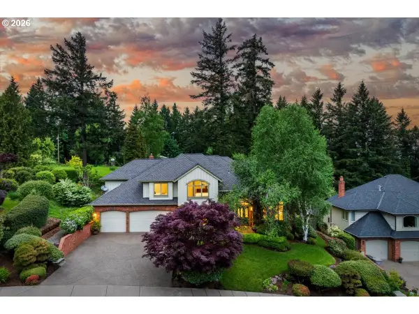 2157 Marylwood Ct, WestLinn, OR 97068