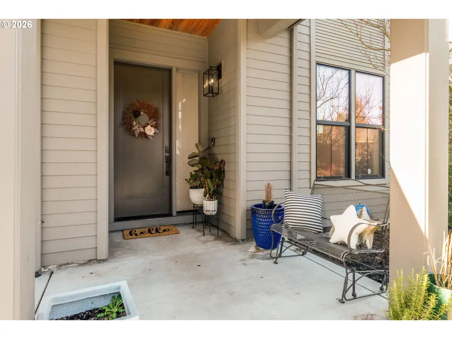 9364 SW Morrison St, Portland, OR 97225 - Image #3