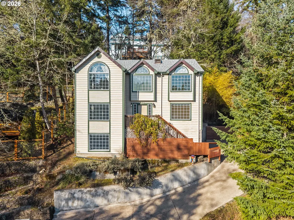 357 W 37th Ave, Eugene, OR 97405 - Image #1