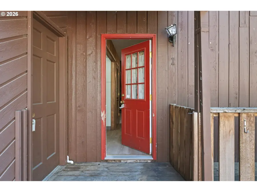 65377 E Alpine Way, Rhododendron, OR 97049 - #2