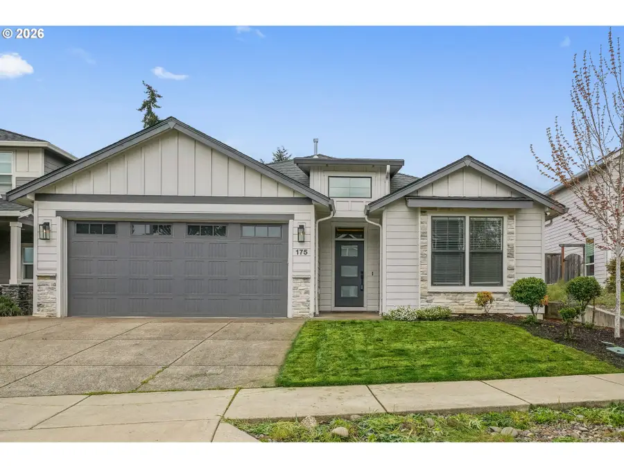 175 NW Beaver Ct, Dallas, OR 97338 - #2