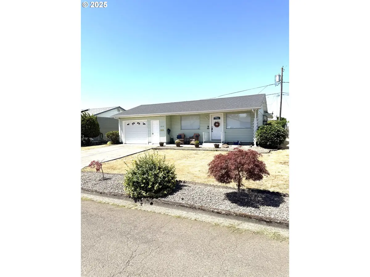 1073 Randolph Rd, Woodburn, OR 97071 - Image #1