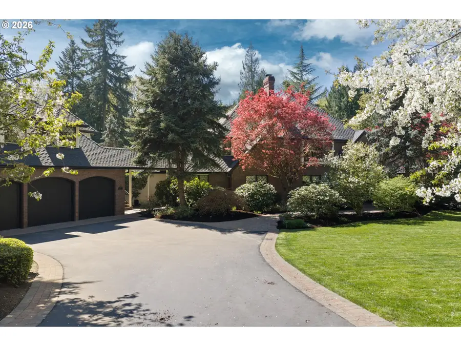 21469 Waterford Pl, West Linn, OR 97068 - #2