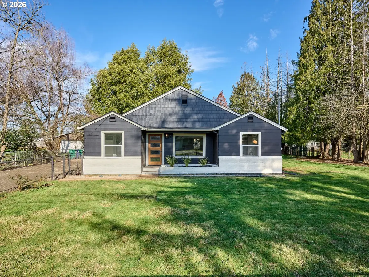 7911 SE Sunnyside Dr, Milwaukie, OR 97222 - #1