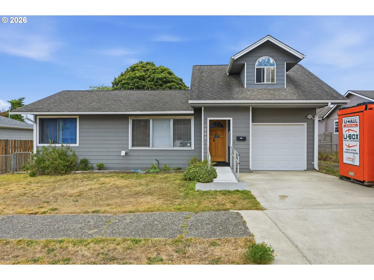 1635 Garfield St, North Bend, OR 97459 - #1