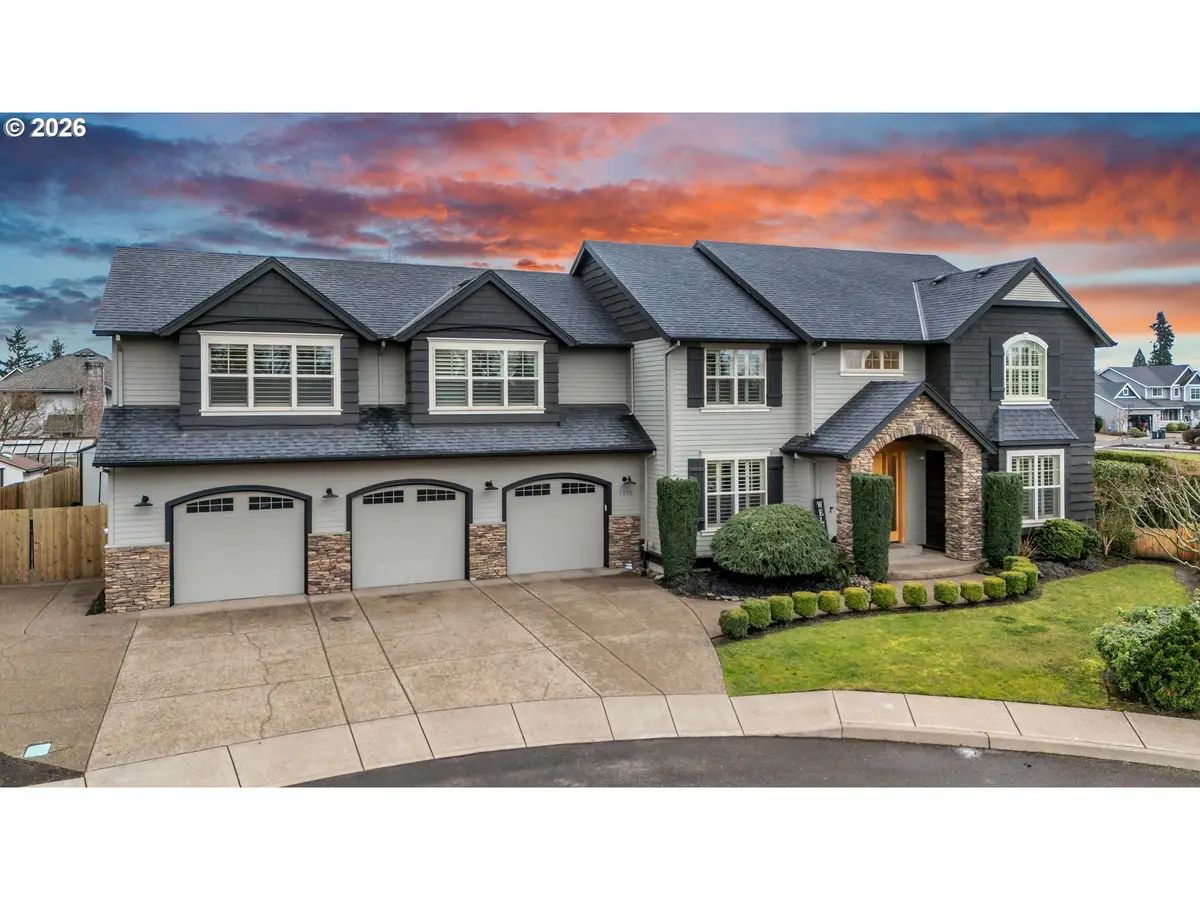 1275 N Fir St, Canby, OR 97013 - #1