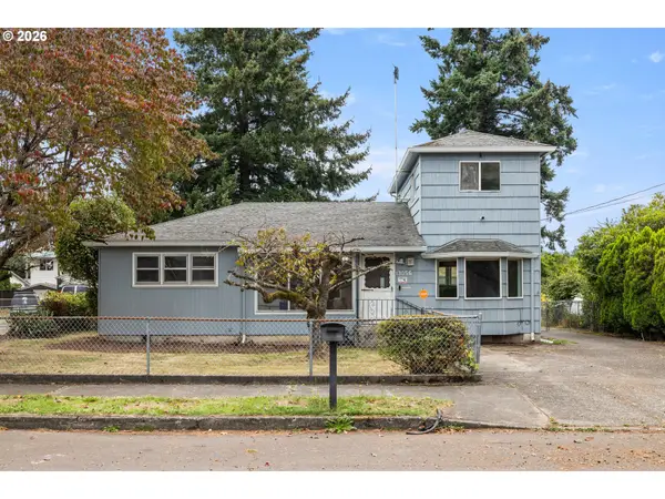 13056 SE Center St, Portland, OR 97236