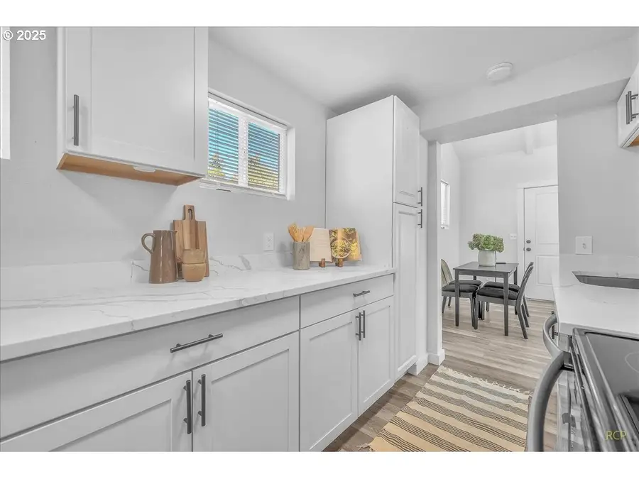 8125 SE 52nd Ave, Portland, OR 97206 - Image #3