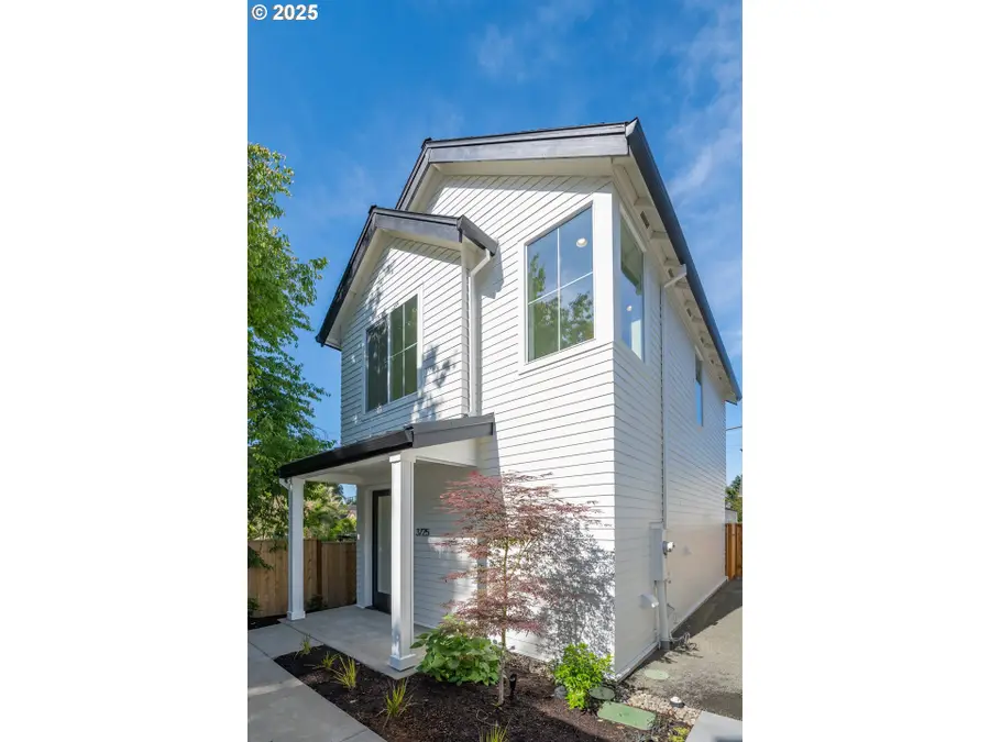 3725 N Michigan Ave, Portland, OR 97227 - Image #2