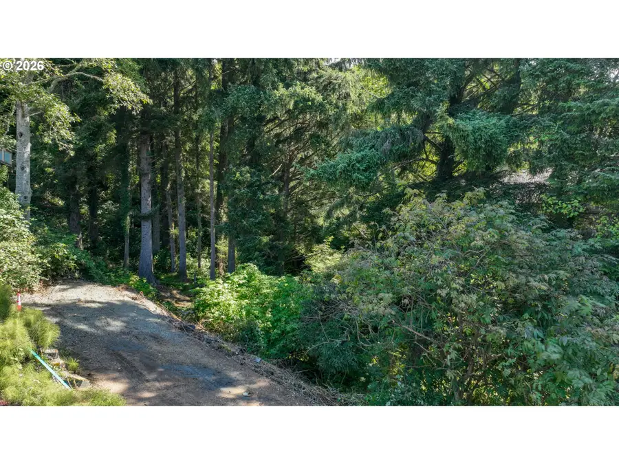 415 Chilkoot Trl, Cannon Beach, OR 97110 - #3