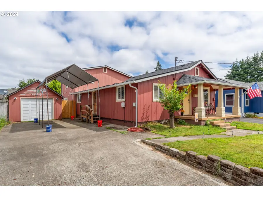 803 Elizabeth St, Kelso, WA 98626 - #2