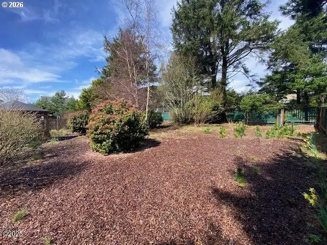 1706 NW 51st, Lincoln City, OR 97367 - Image #2