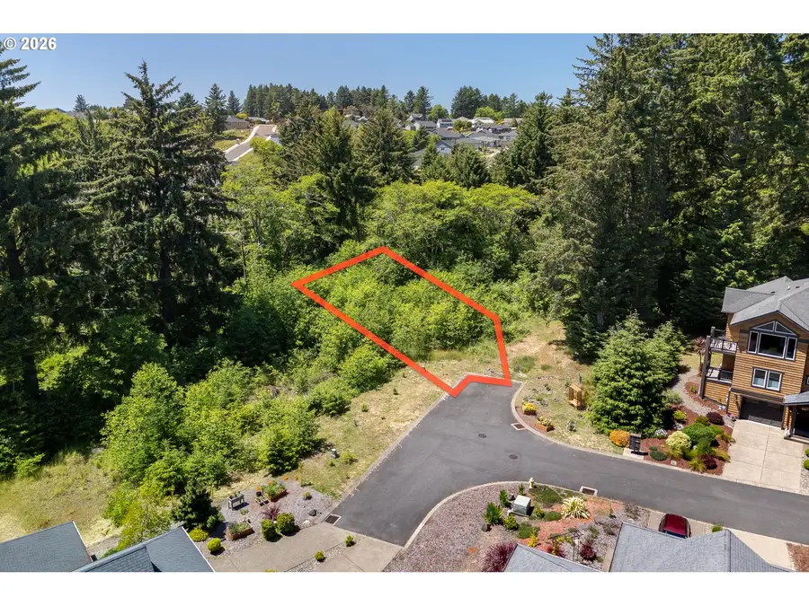 3049 NE Cascara Ct, Lincoln City, OR 97367 - #2